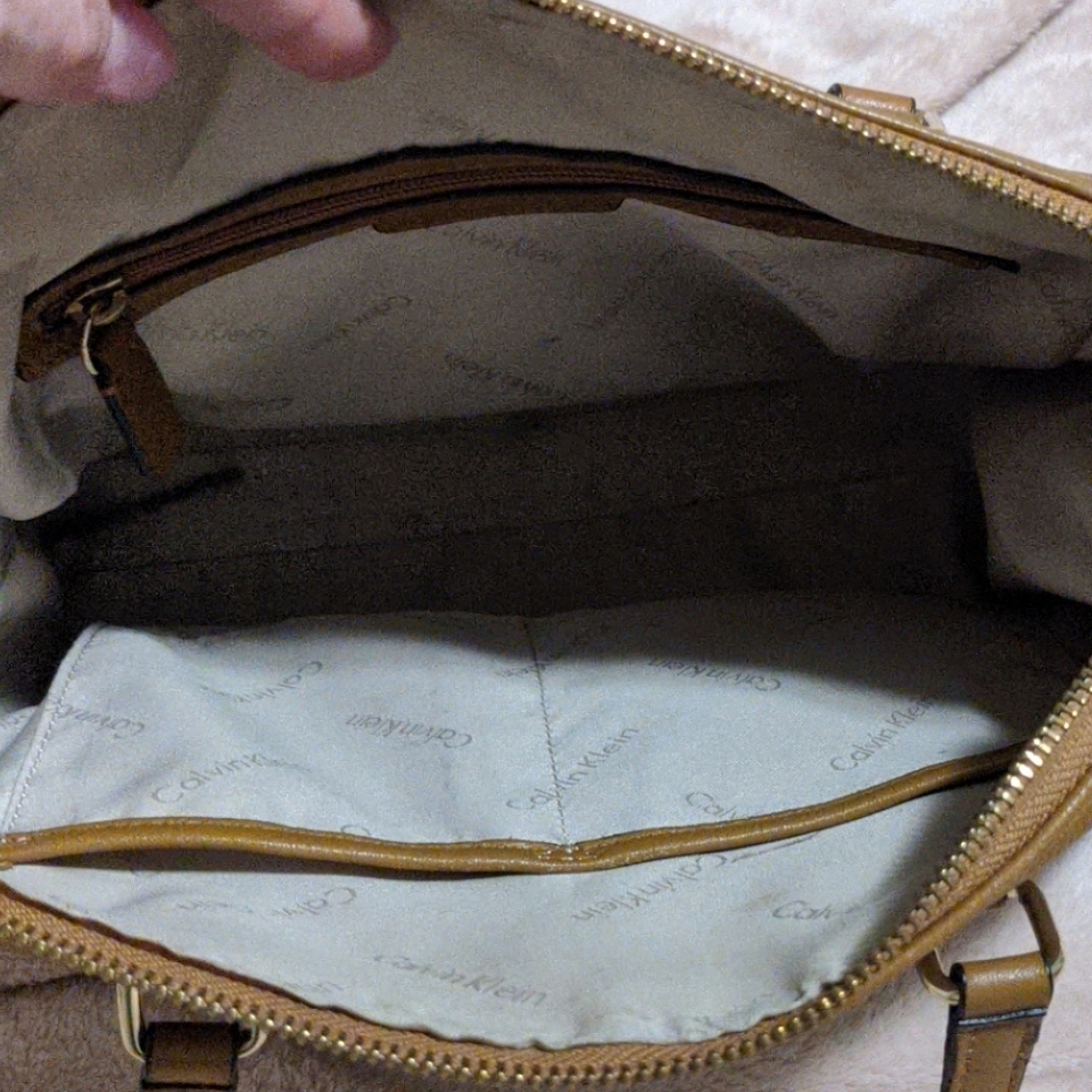 Calvin Klein Handbag - Picture 3 of 7